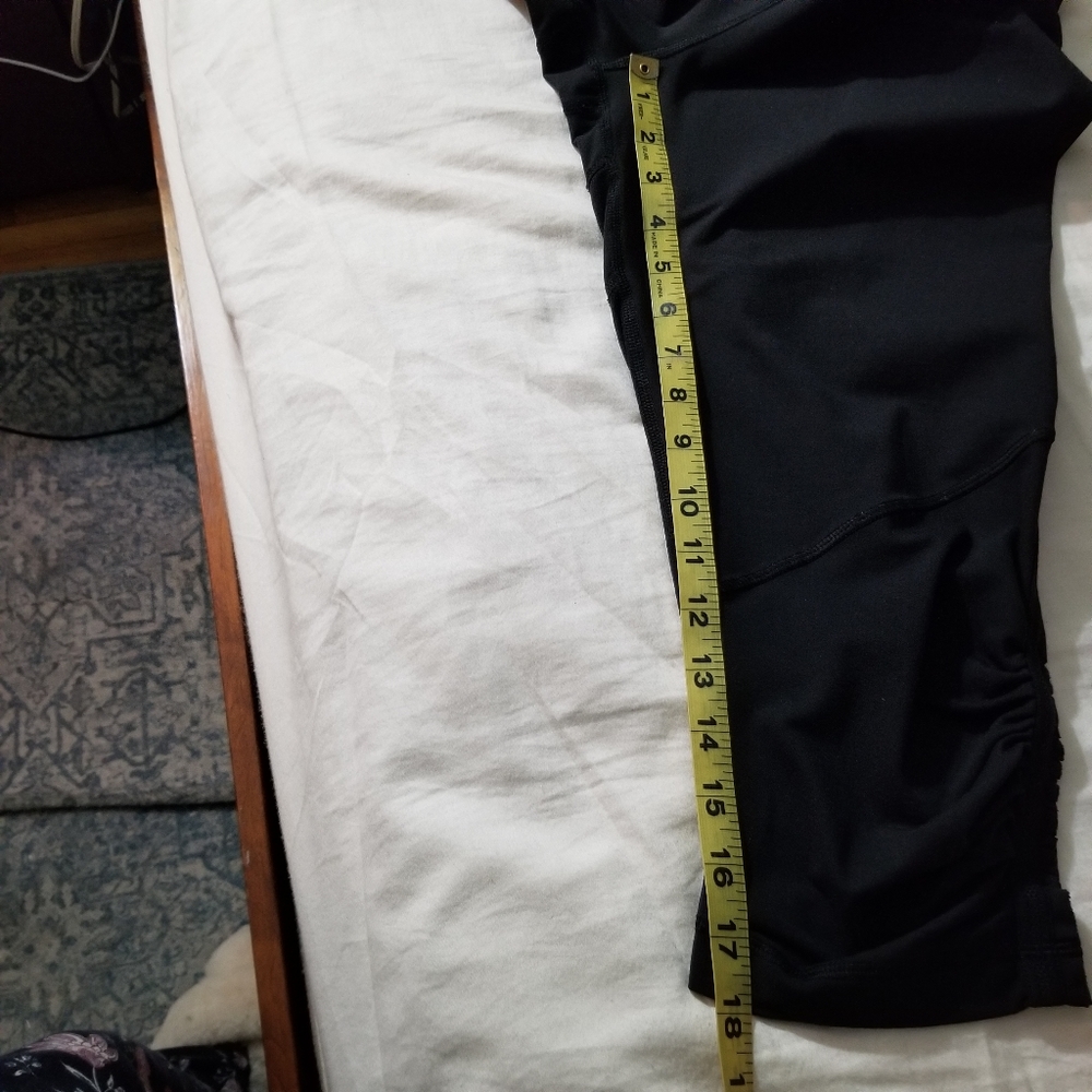 Lululemon Run: For Your Life Crop Tights Size 10 - Picture 10 of 12